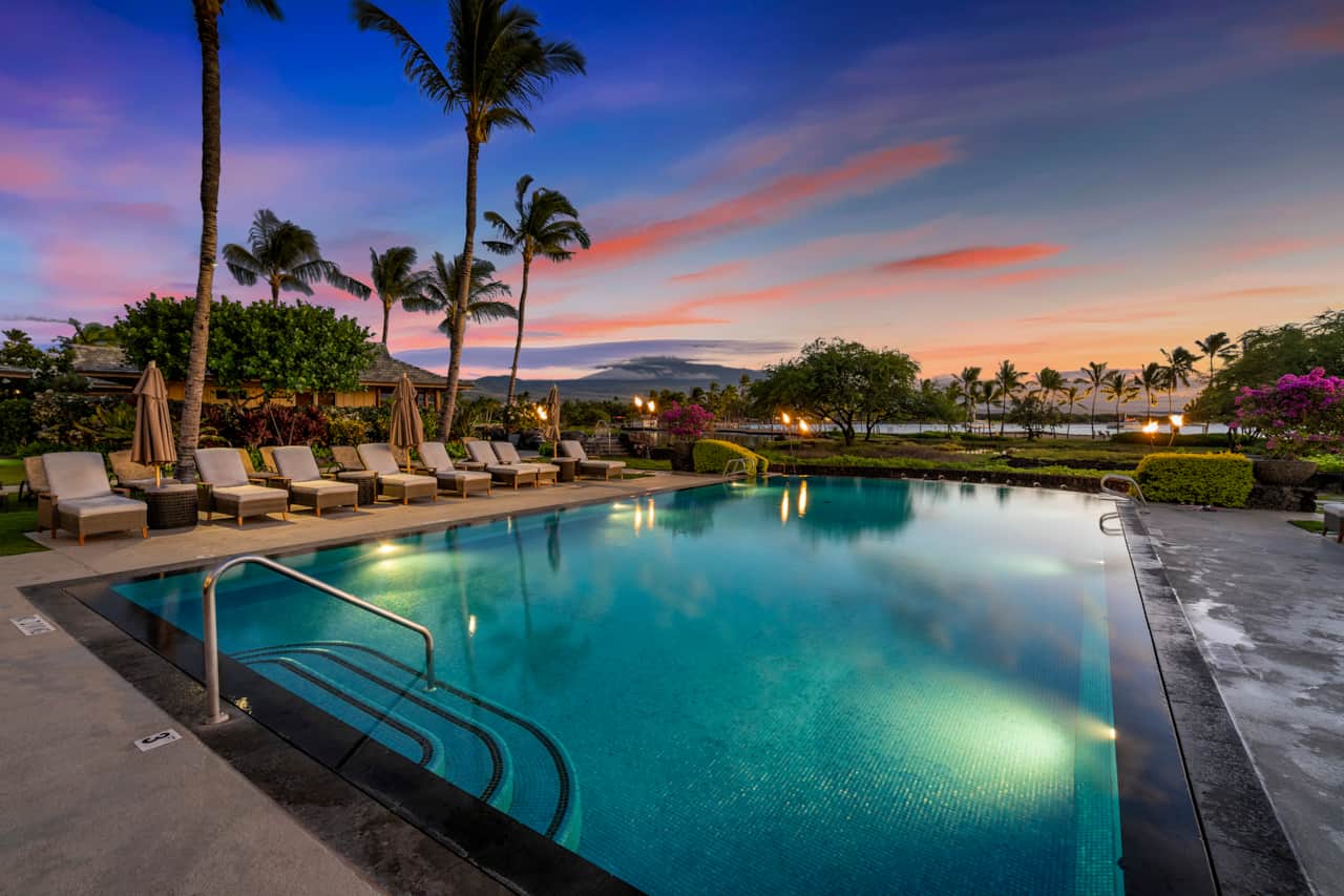Sunset Pool 2 L