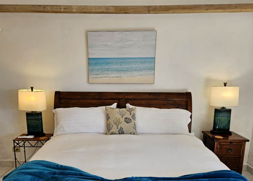 Interior - bedroom 2