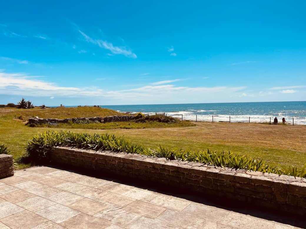 Vue mer de la terrasse - acces direct plage 