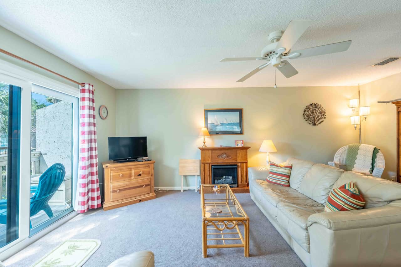B1 Living Room