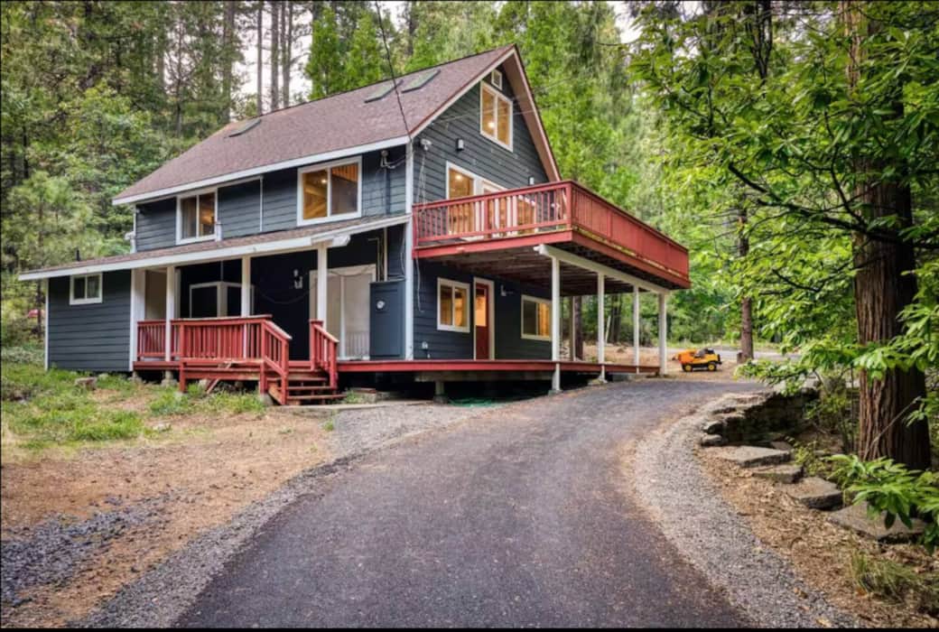 “Welcome to your forest retreat—our 3-level cabin tucked among the pines with private parking and peaceful surroundings.”
