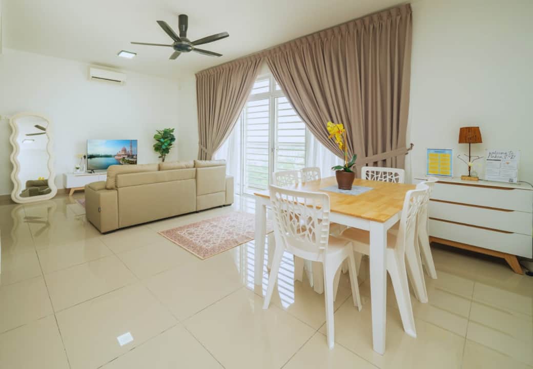 Welcome to your cozy home away from home; bright, spacious, and fully equipped for comfort. Welcome to your cozy home away from home; bright, spacious, and fully equipped for comfort.
