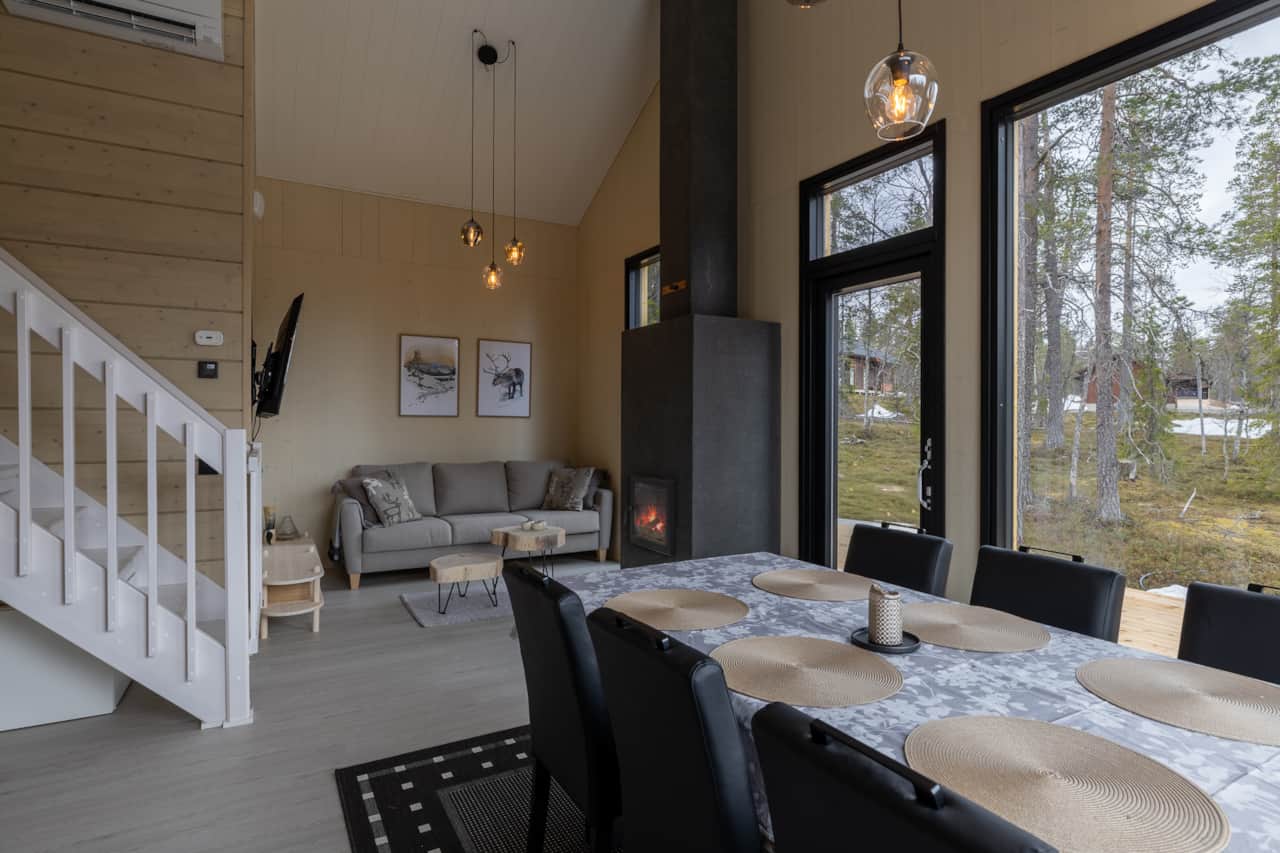 Livingroom & dining area