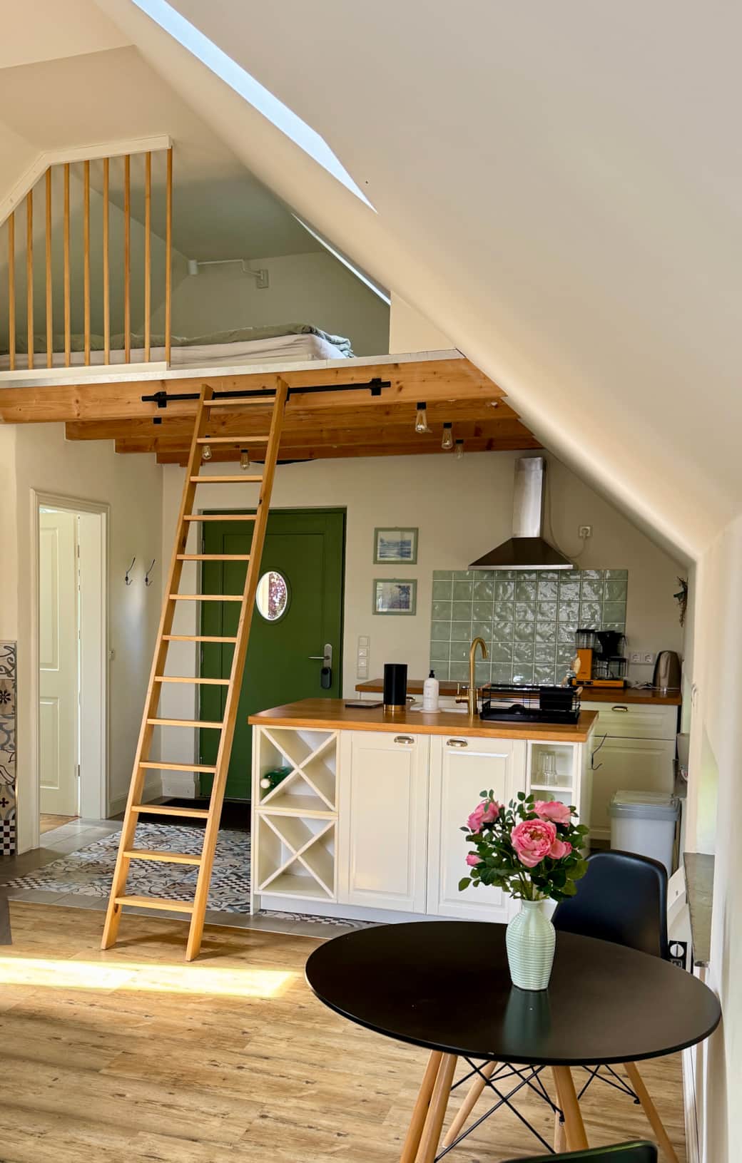 Küche und Empore Küche und Empore