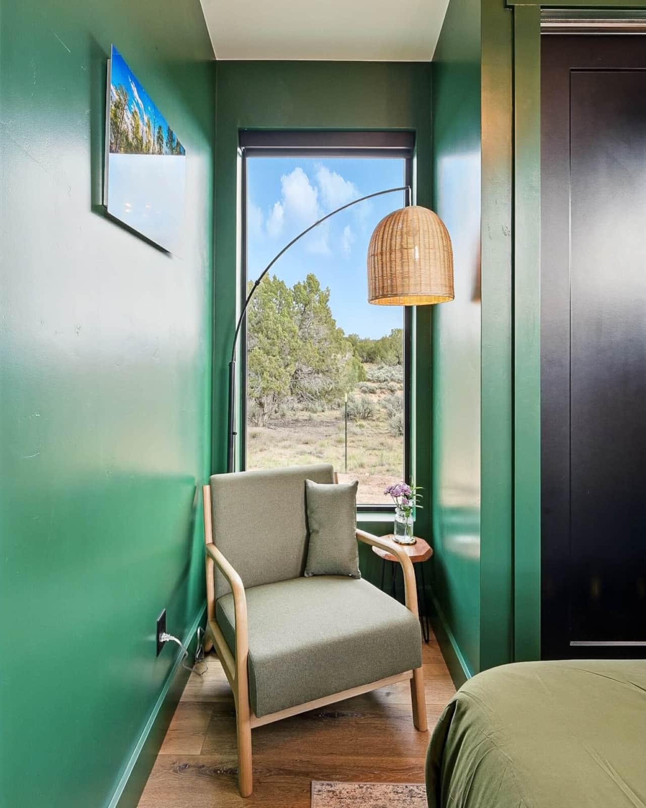 Nook-Juniper Hideaway