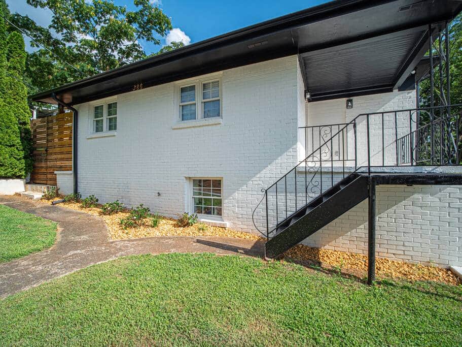 Mid-Century Modern Exterior