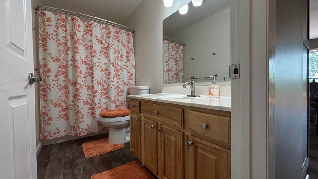 Upper Level Bathroom