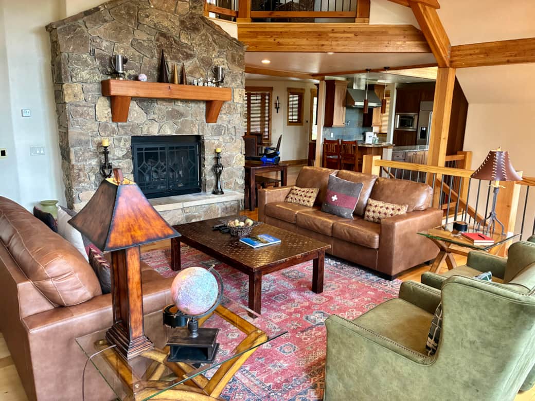Living room - new sofas/chairs in 2024