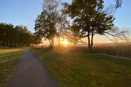 Natur pur und traumhafte Sonnenuntergänge.