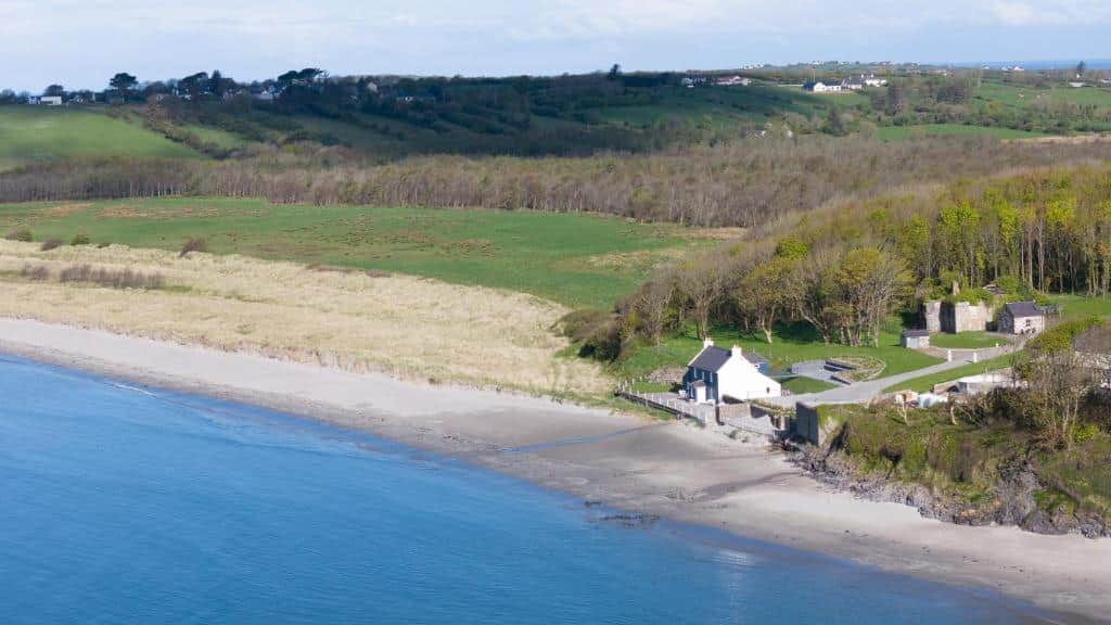 Lissadell on the Sea - Exterior