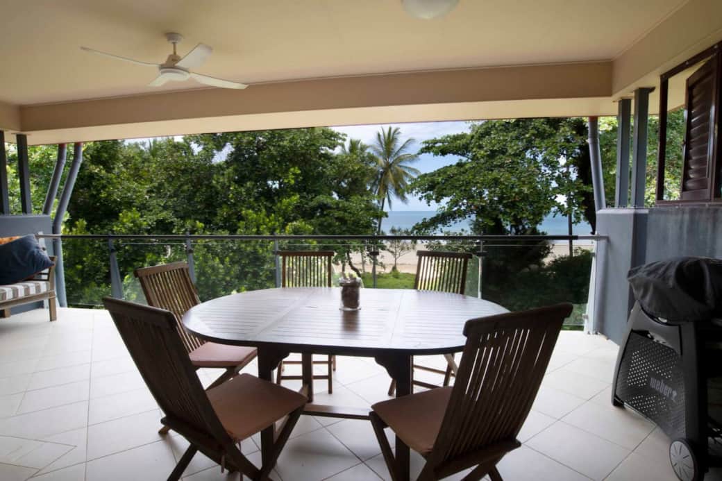 Beach House Apartment No 5 - Seating/BBQ area Beach House Apartment No 5 - Seating/BBQ area