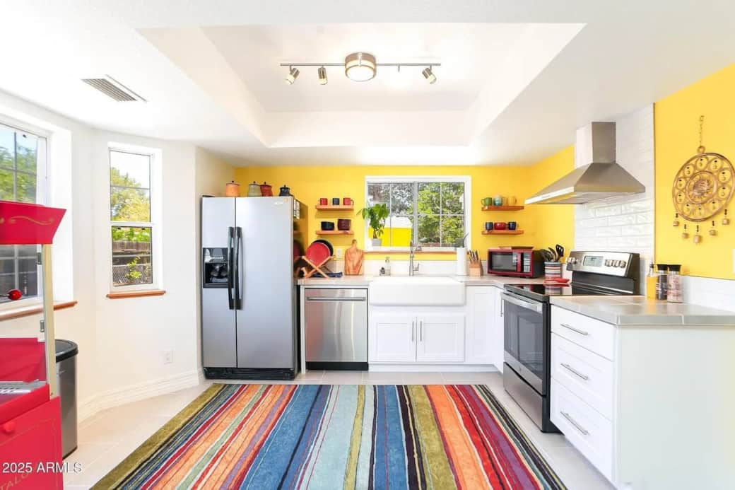 Bright and inviting kitchen with open layout, natural light, and full amenities for short or extended stays near Sedona