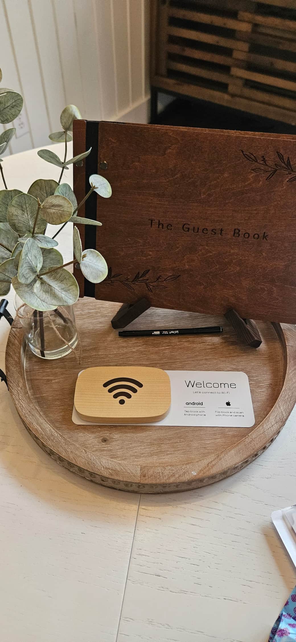 Easy Wi-Fi Connection | Sign Guest Book! Easy Wi-Fi Connection | Sign Guest Book!