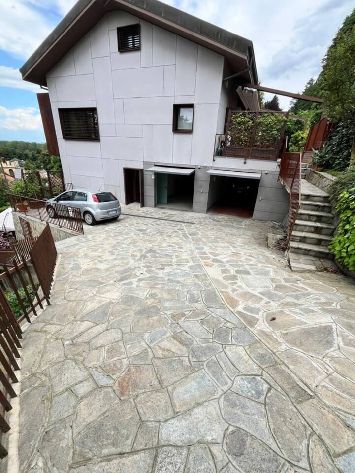 [Borgo Po] Lussuoso Appartamento • FREE Parking