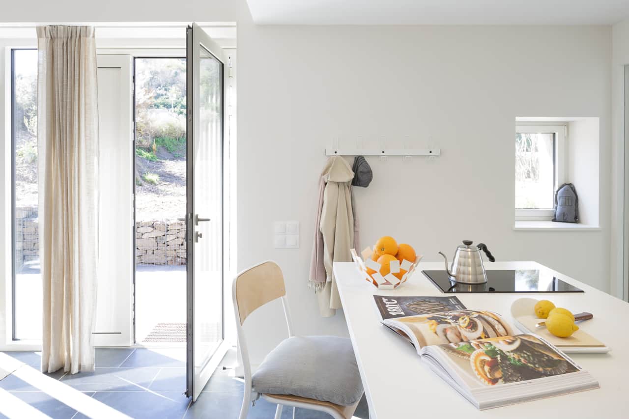 La cuisine du petit gîte et son espace convivial © Frederic Baron