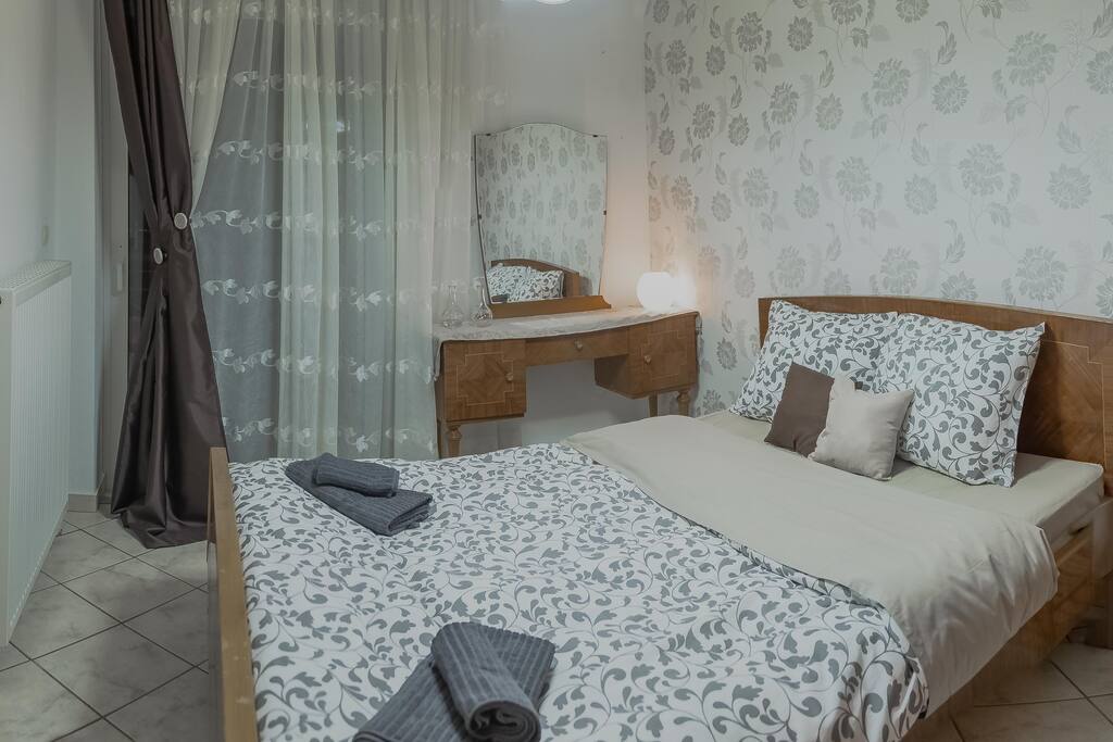 Luxury City Center Apartment