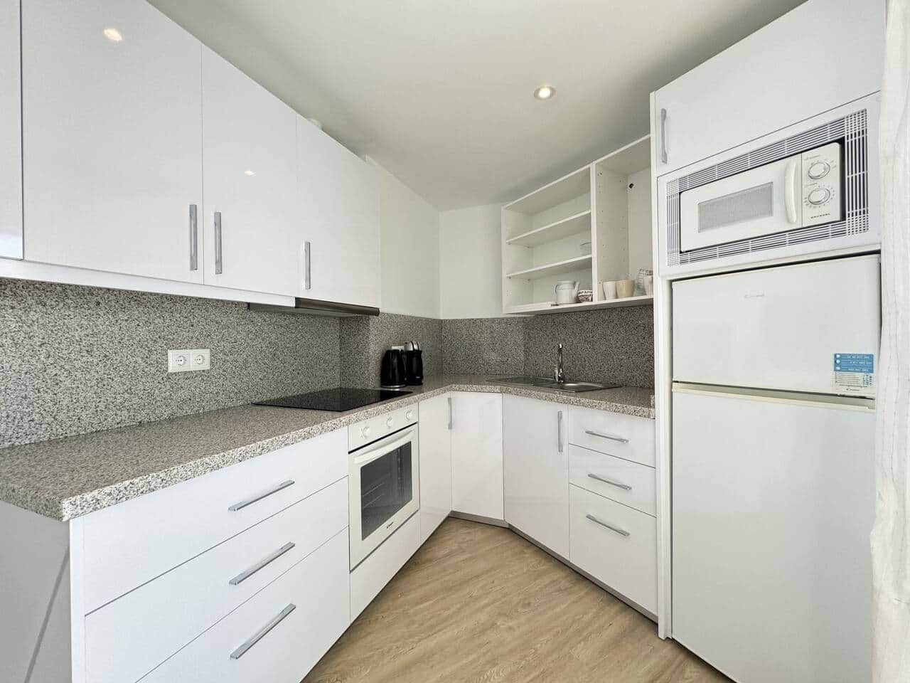 Cuisine équipée, appartement touristique Nerja