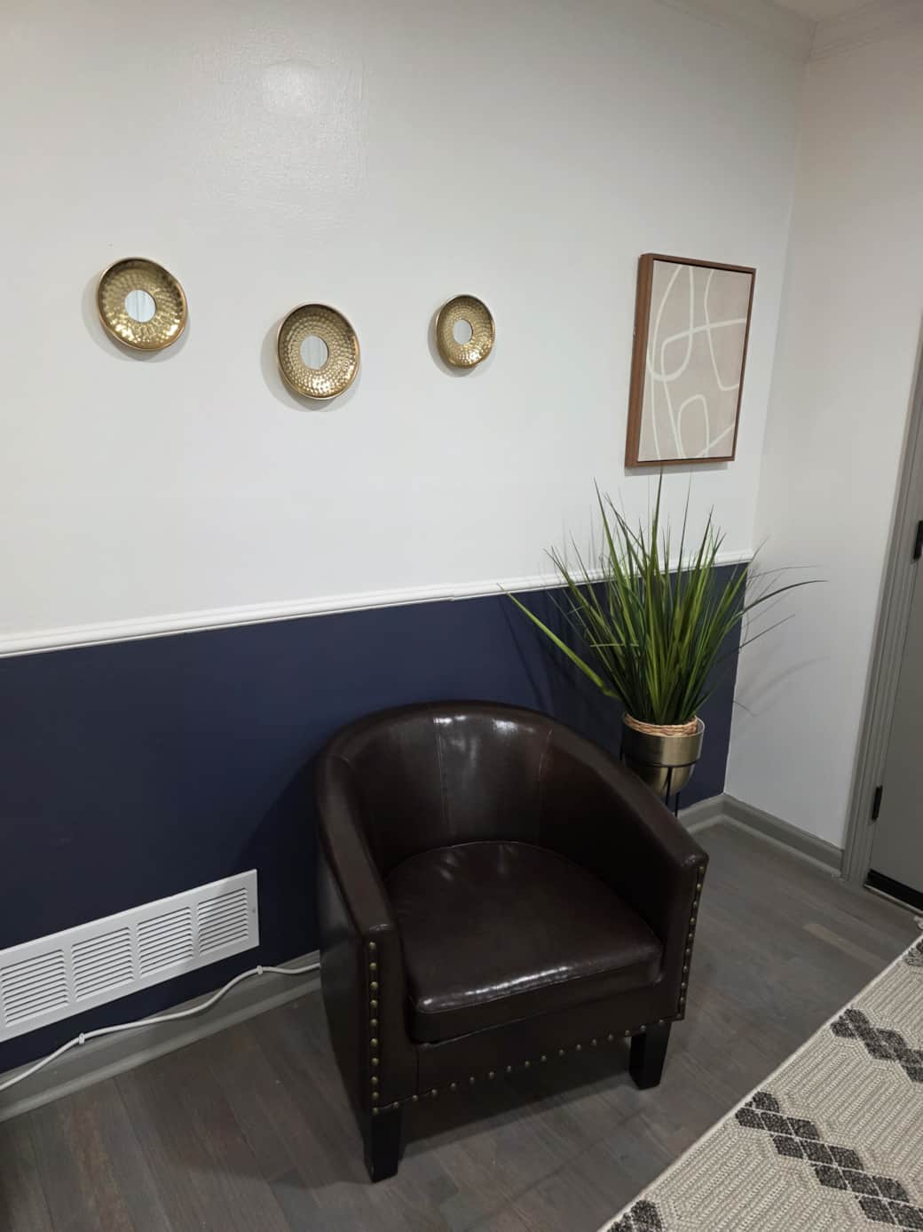 A cozy spot to relax at Braves Battery Central in Smyrna, Ga