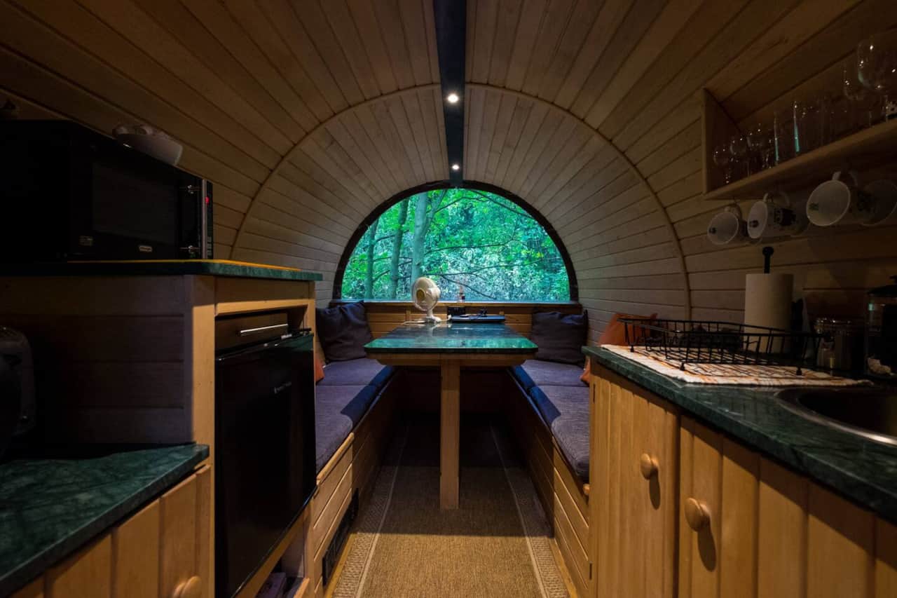 Kitchen dinning pod