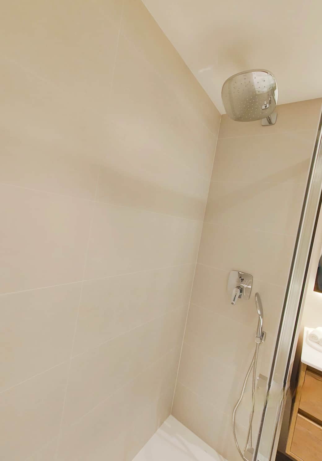 Vista de la griferia de ducha