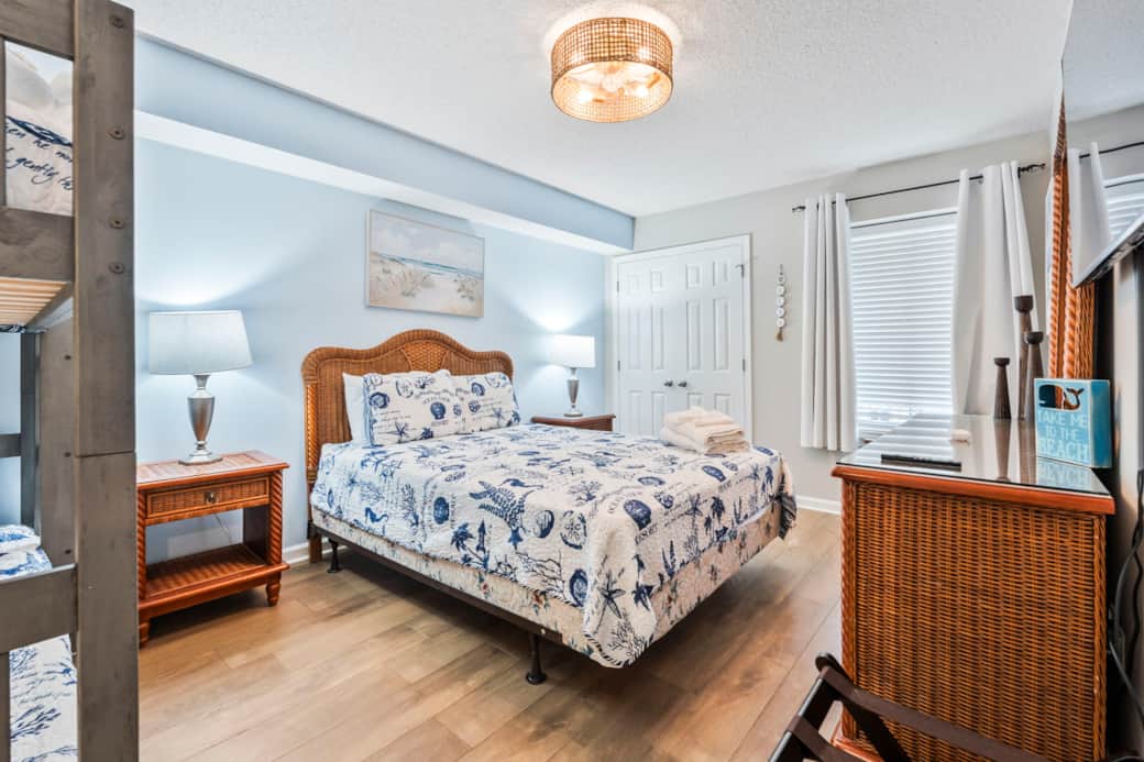 8 web or mls DSC05461