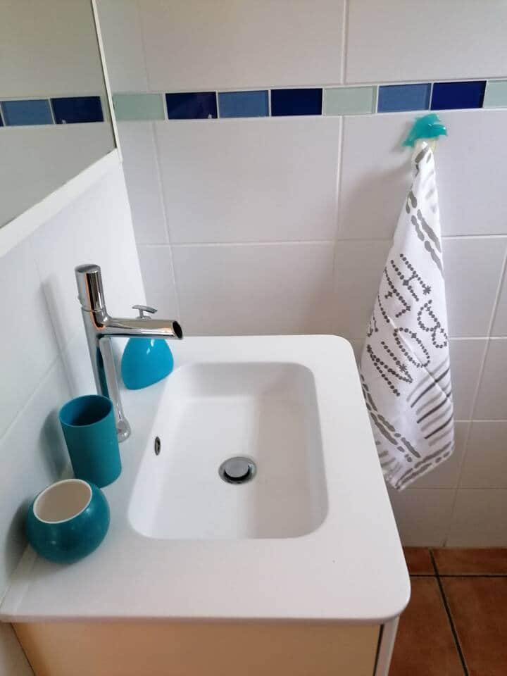 Quelques équipements de la chambre bleue