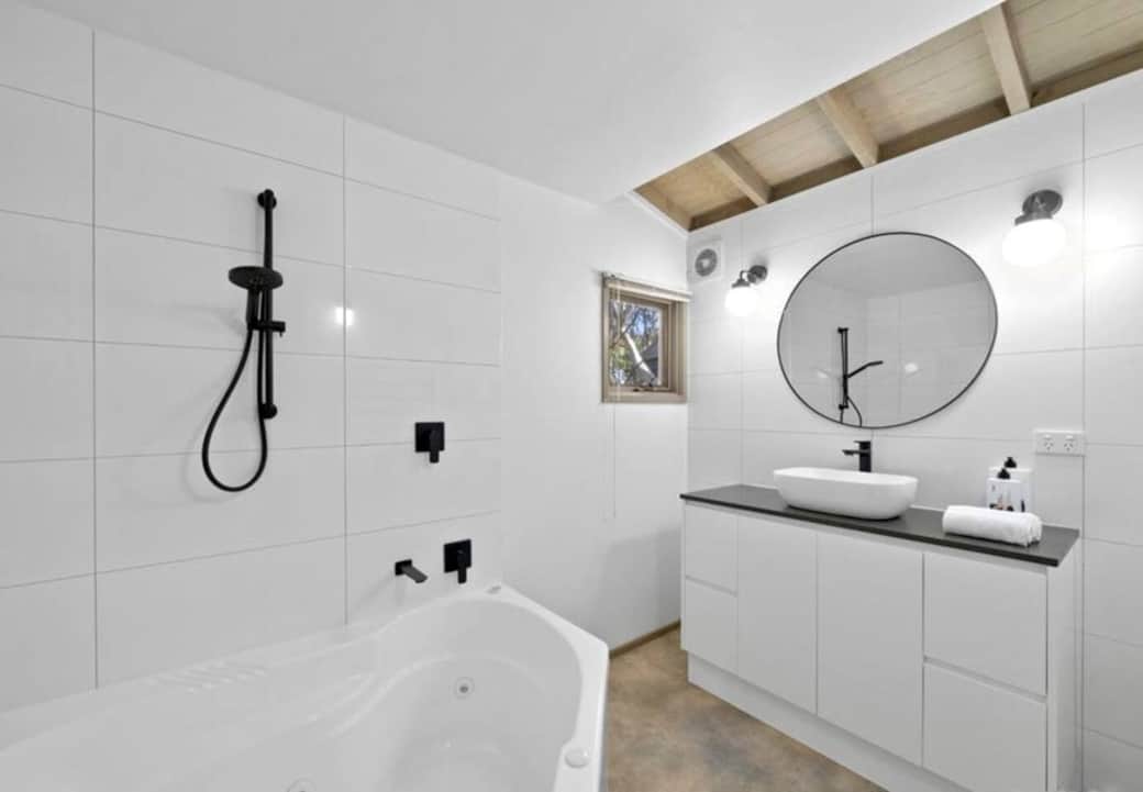 Family bathroom with full sized bath