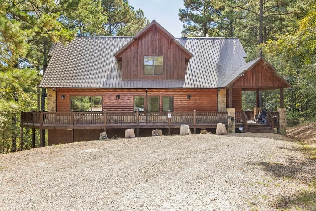 Front Cabin Exterior & Gravel Driveway