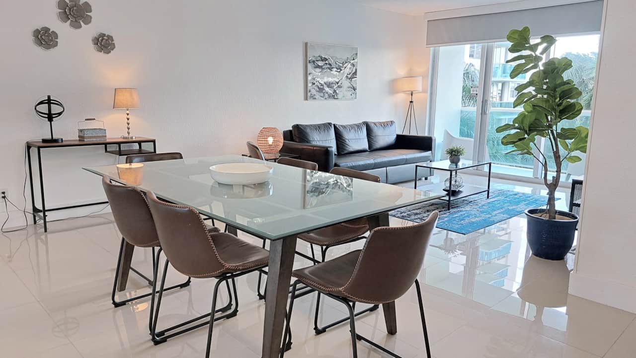 Comedor y sala de estar