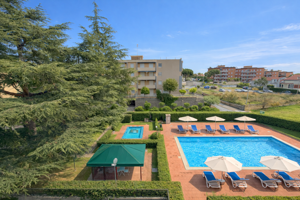 Il Niro Pool rendered