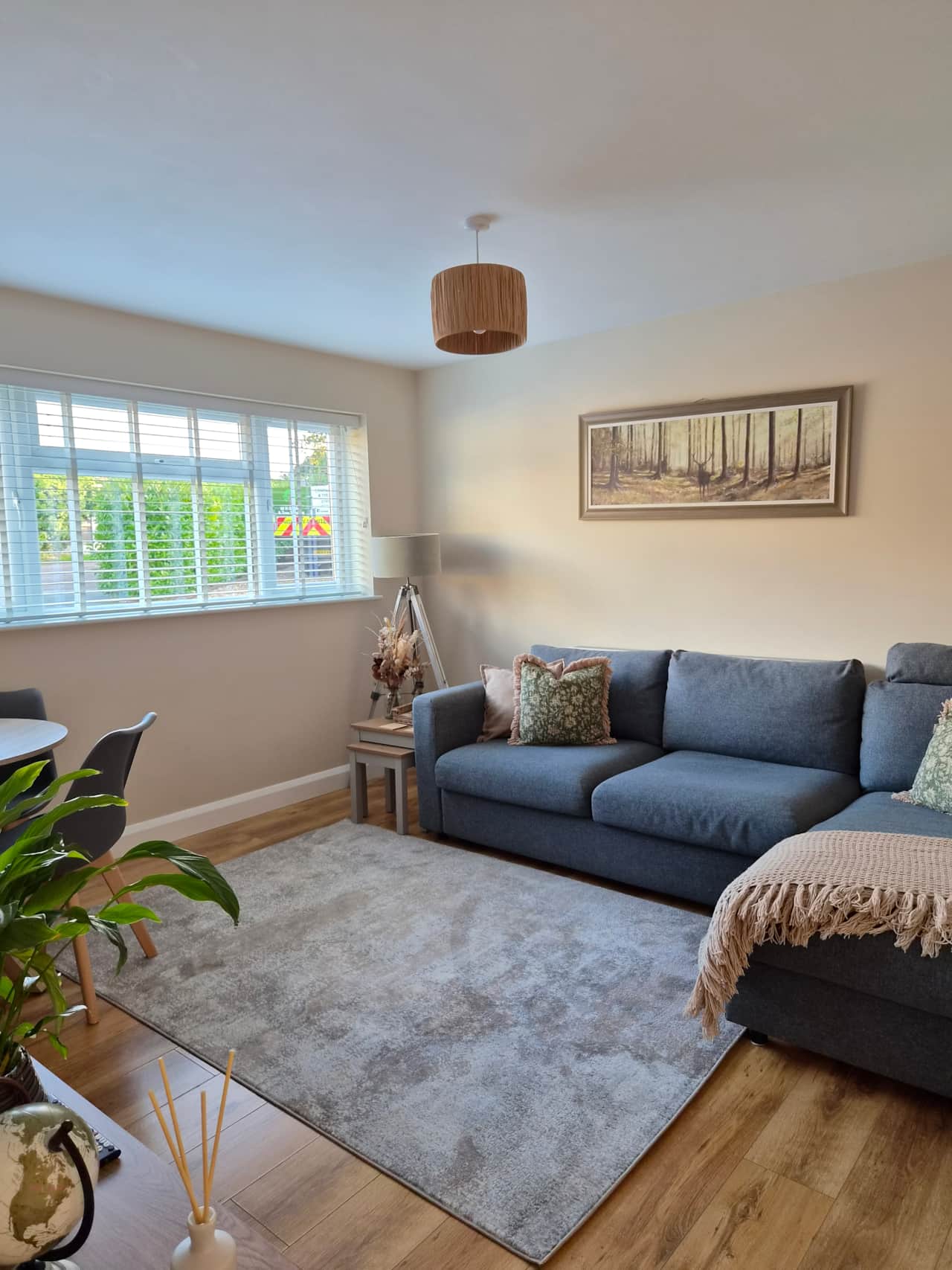 Cosy private lounge and dining area