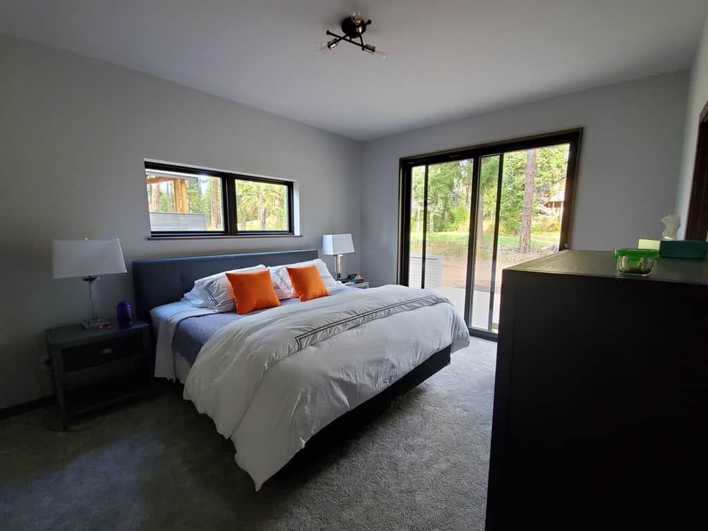Lower King bedroom