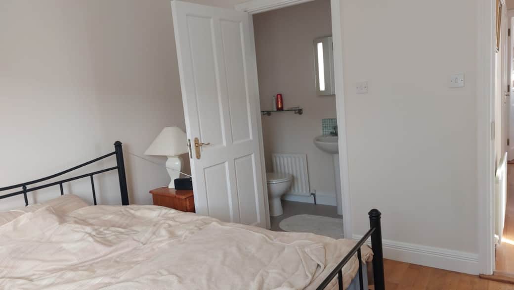 Bedroom 1 Ensuite Bedroom