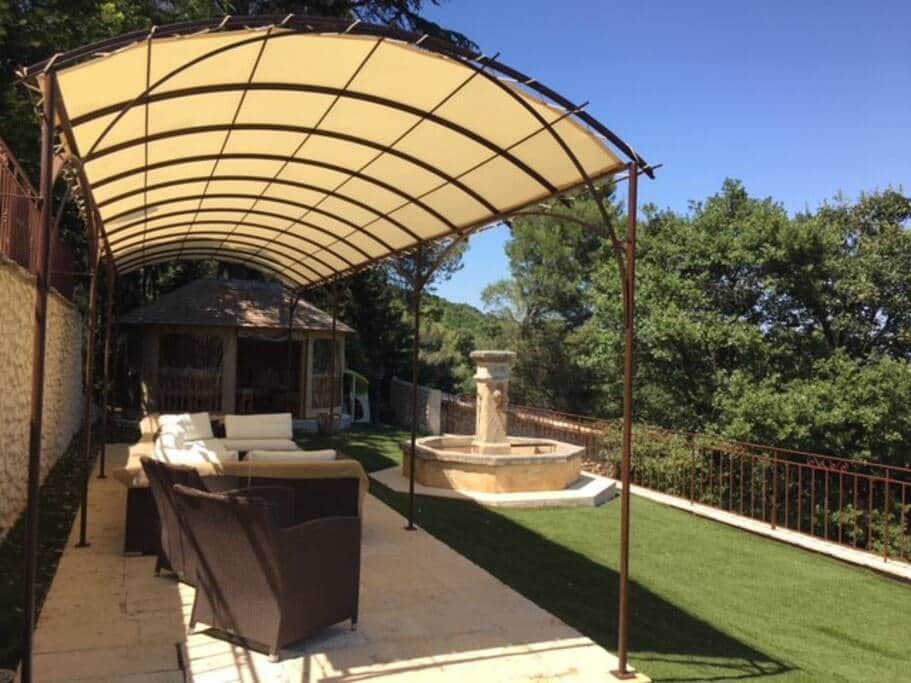Pergola de la Fontaine