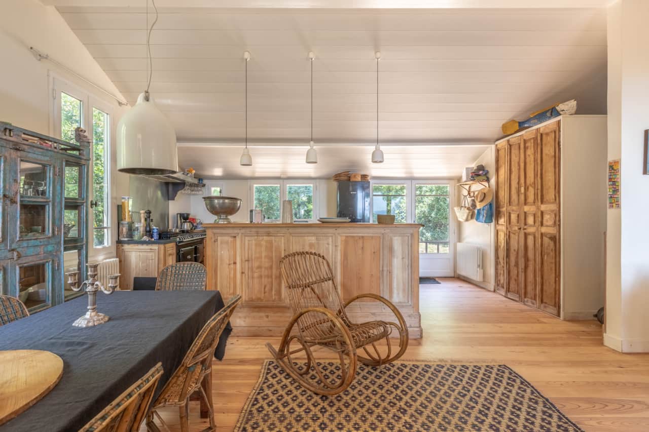 Salle à Manger / Cuisine