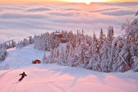 2 Miles to Stowe Mountain Resort