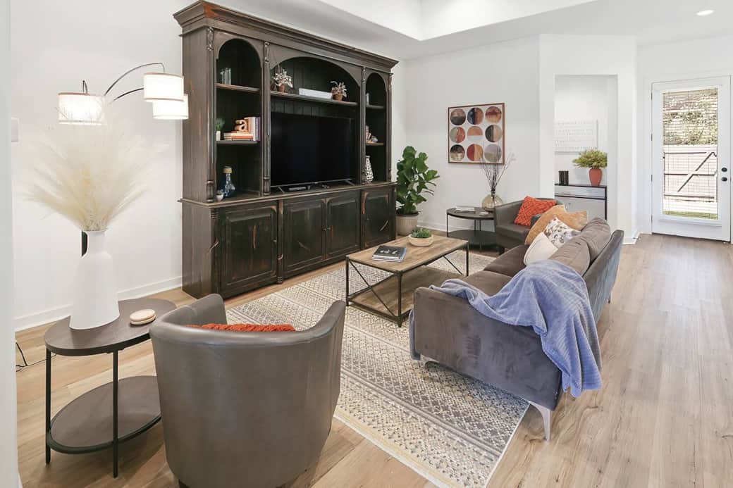 Great living room for entertaining guests