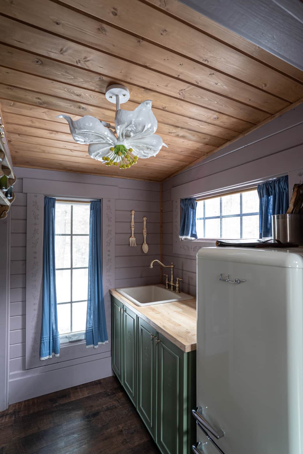 Tinkerbell's Kitchenette