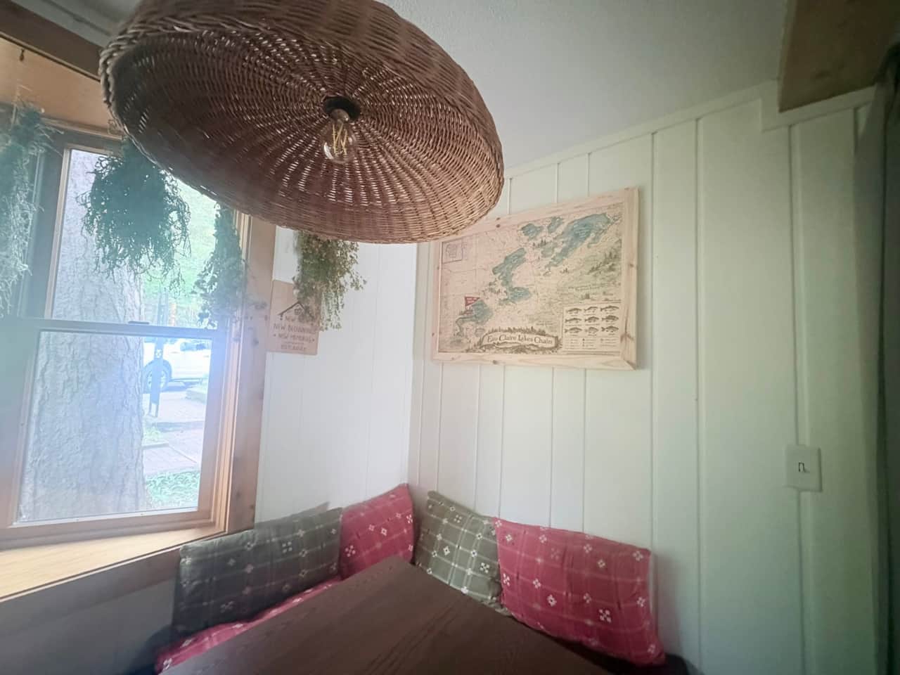 Breakfast nook