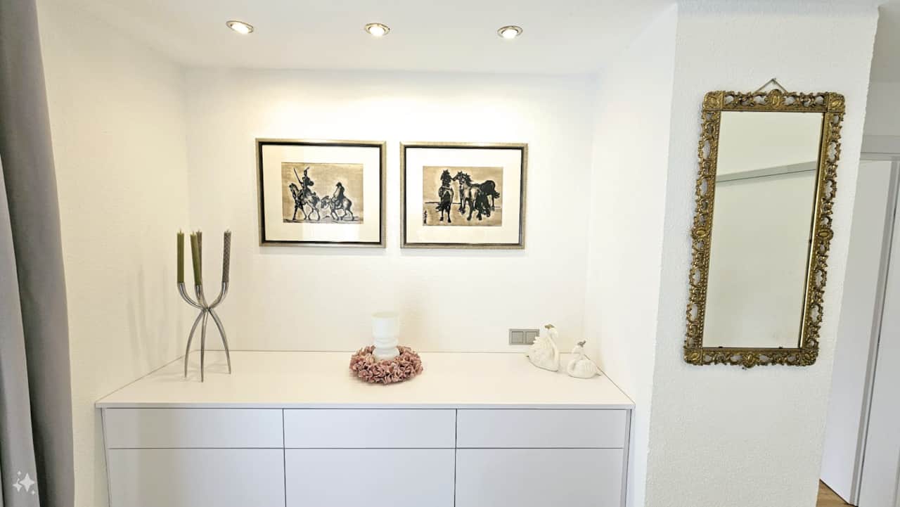 indoor/dining area