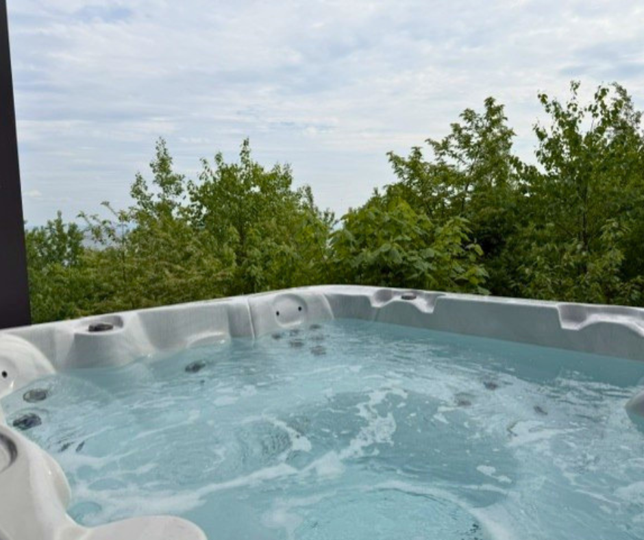 Spa (4 seasons) Spa (4 seasons)