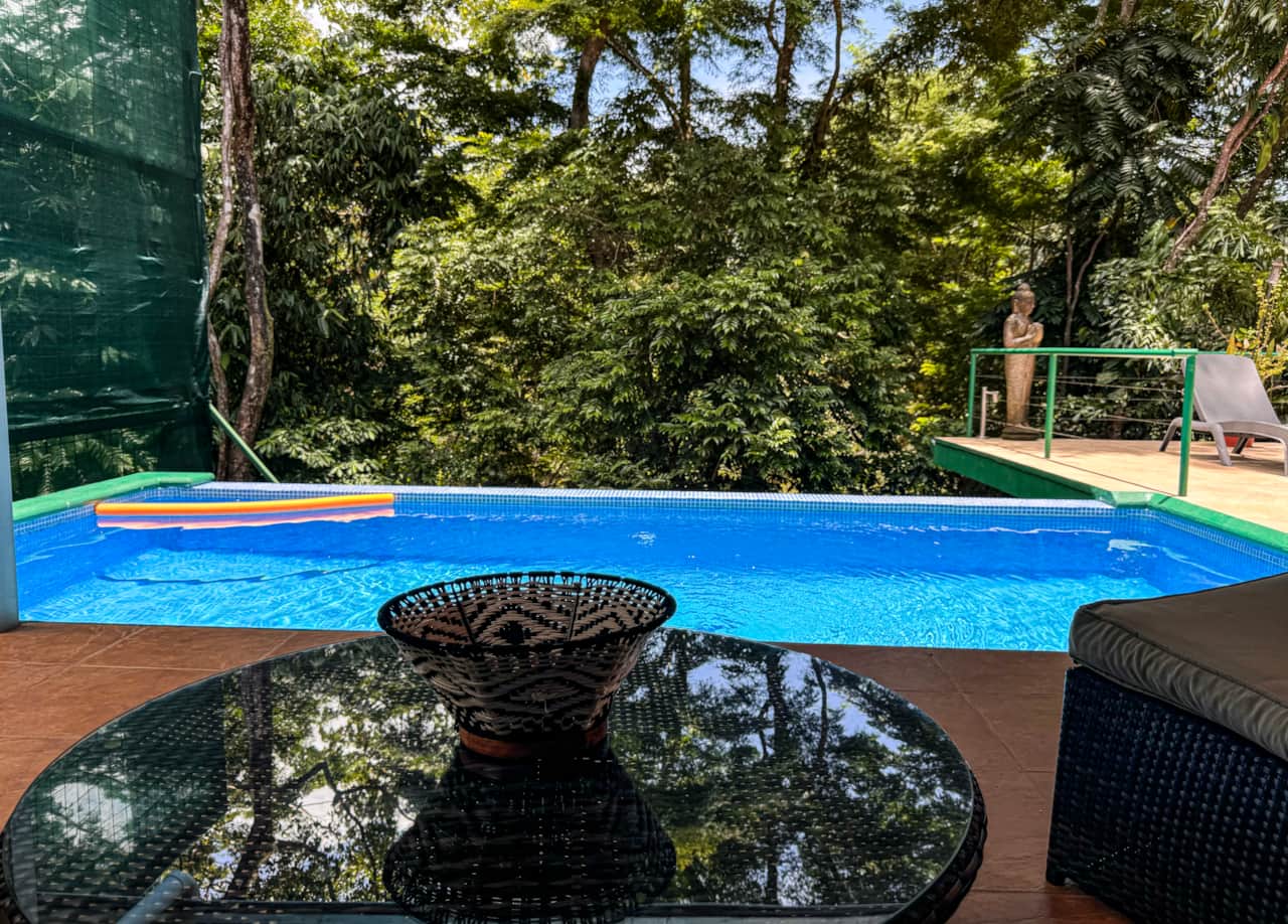 POOL DECK
