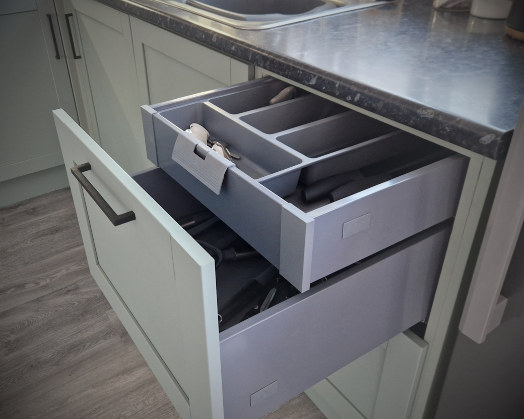Kitchen drawers