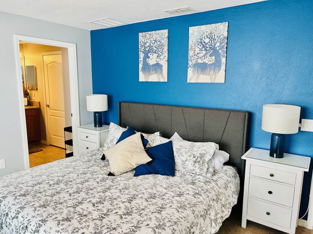 Blue bedroom 3