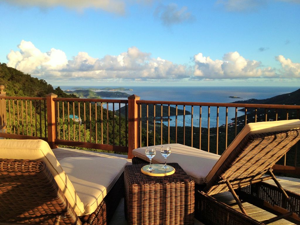 Beautiful views down to Coral Bay