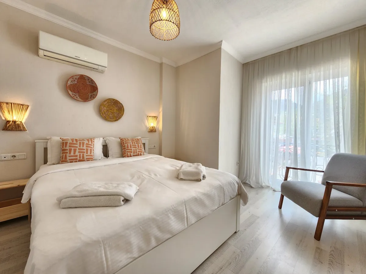 Bedroom of Guney 5 by Villa Safiya Holiday Rentals1