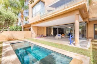 Appart de Luxe à Oliver Palm, Piscine Privé — photo 1