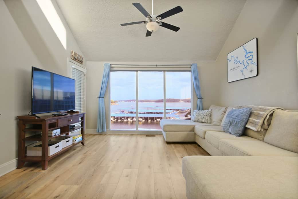 3-web-or-mls-Bridgepointe 400 (3)