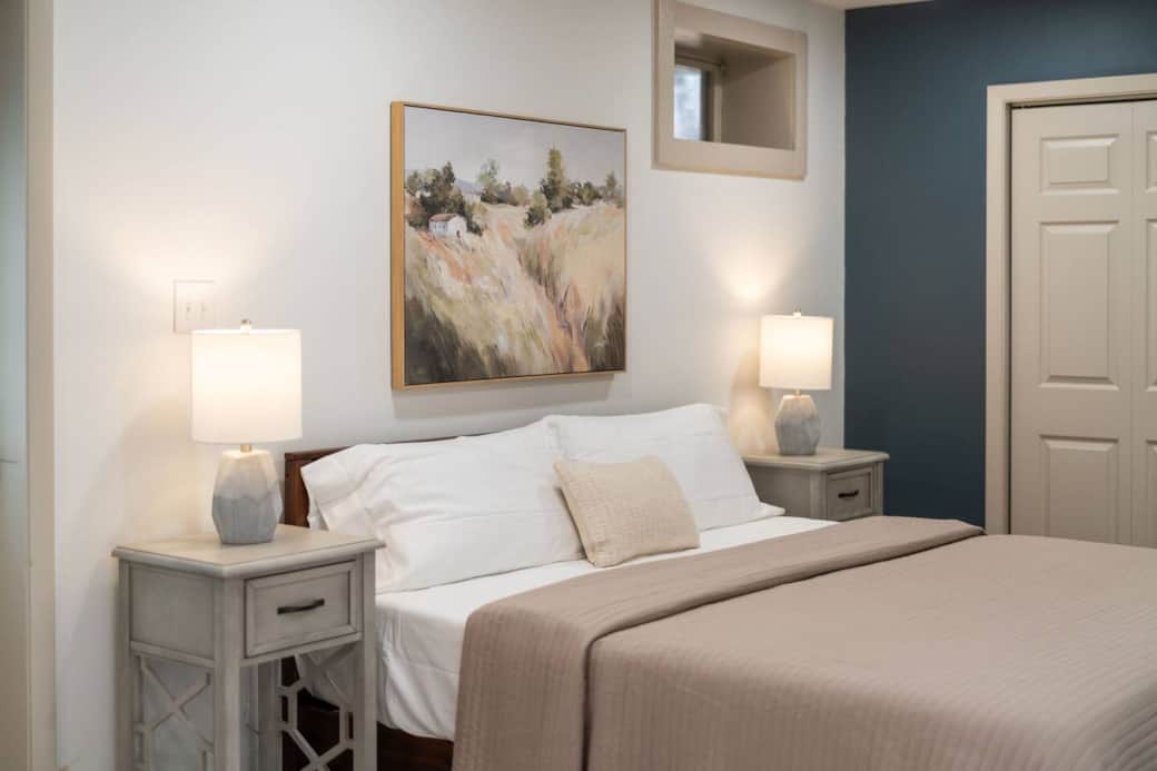 King suite in basement