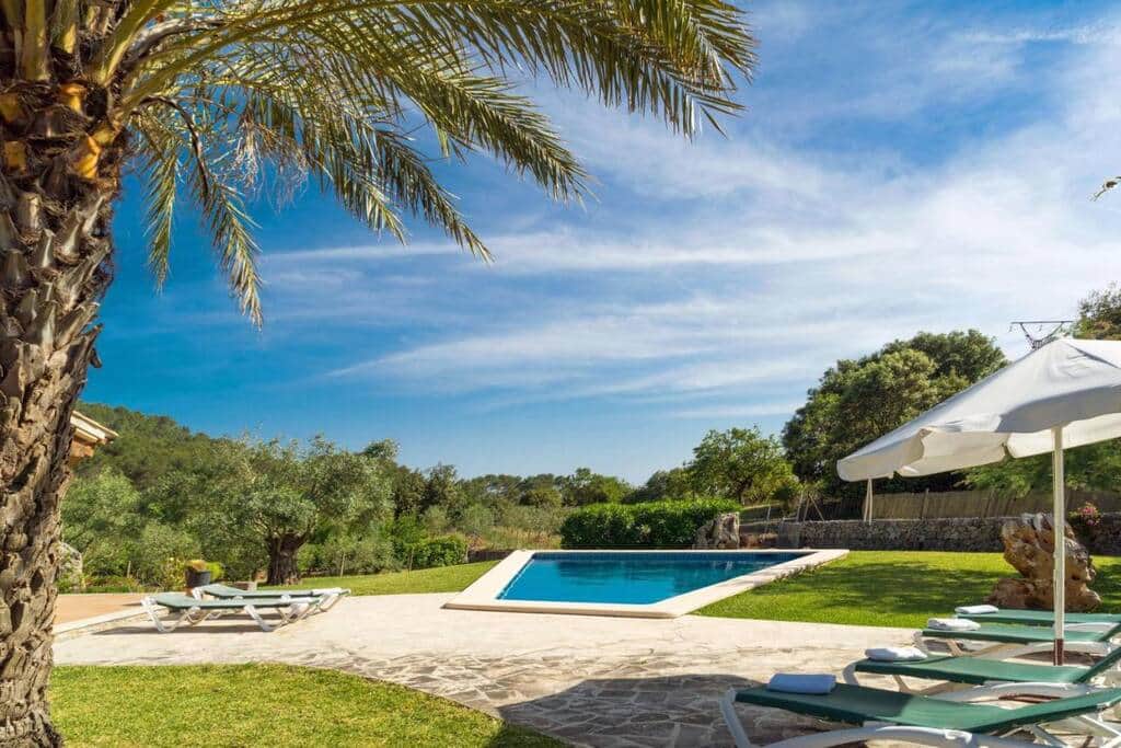 Villa Cadell Petit, Crestax
